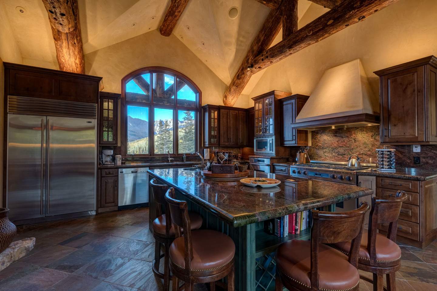 Dancing Bear - Image 9