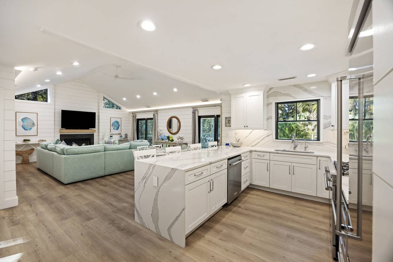 Beach Days on Conifer - Image 17