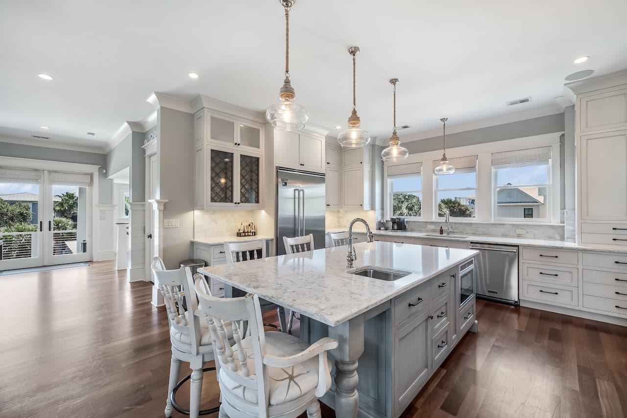 Shore Thing - Image 5