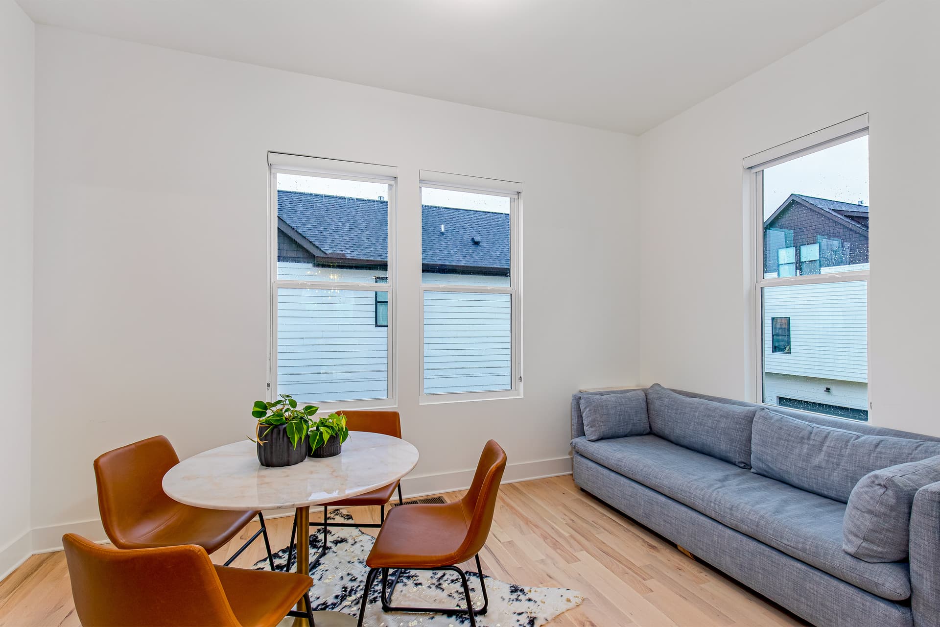 Park West - Image 20