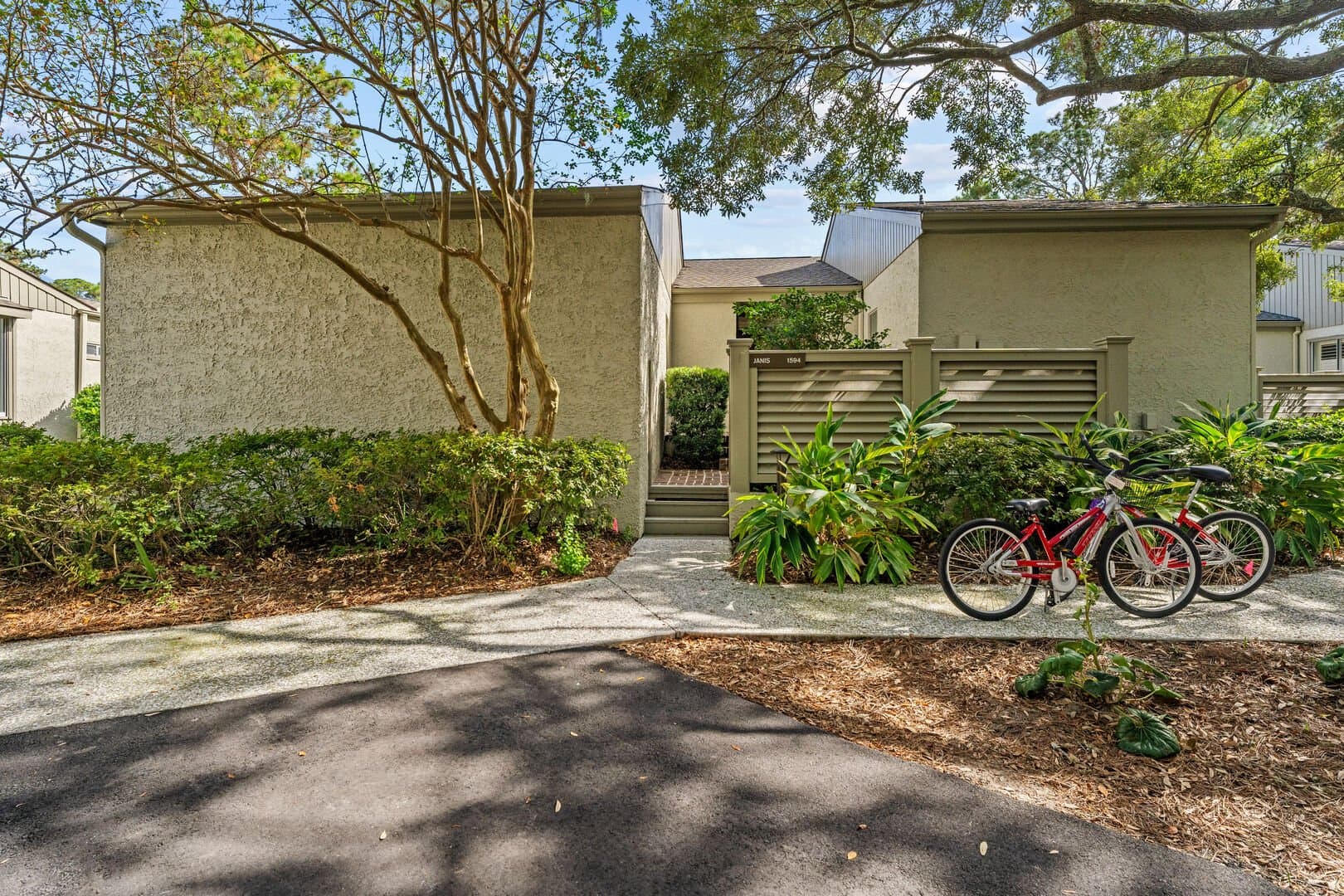 Lookout Lagoon - Image 33