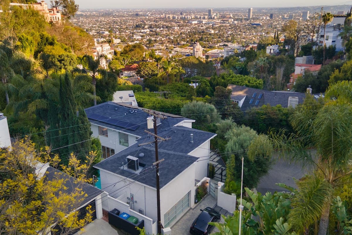 Skyline Chalet - Image 3