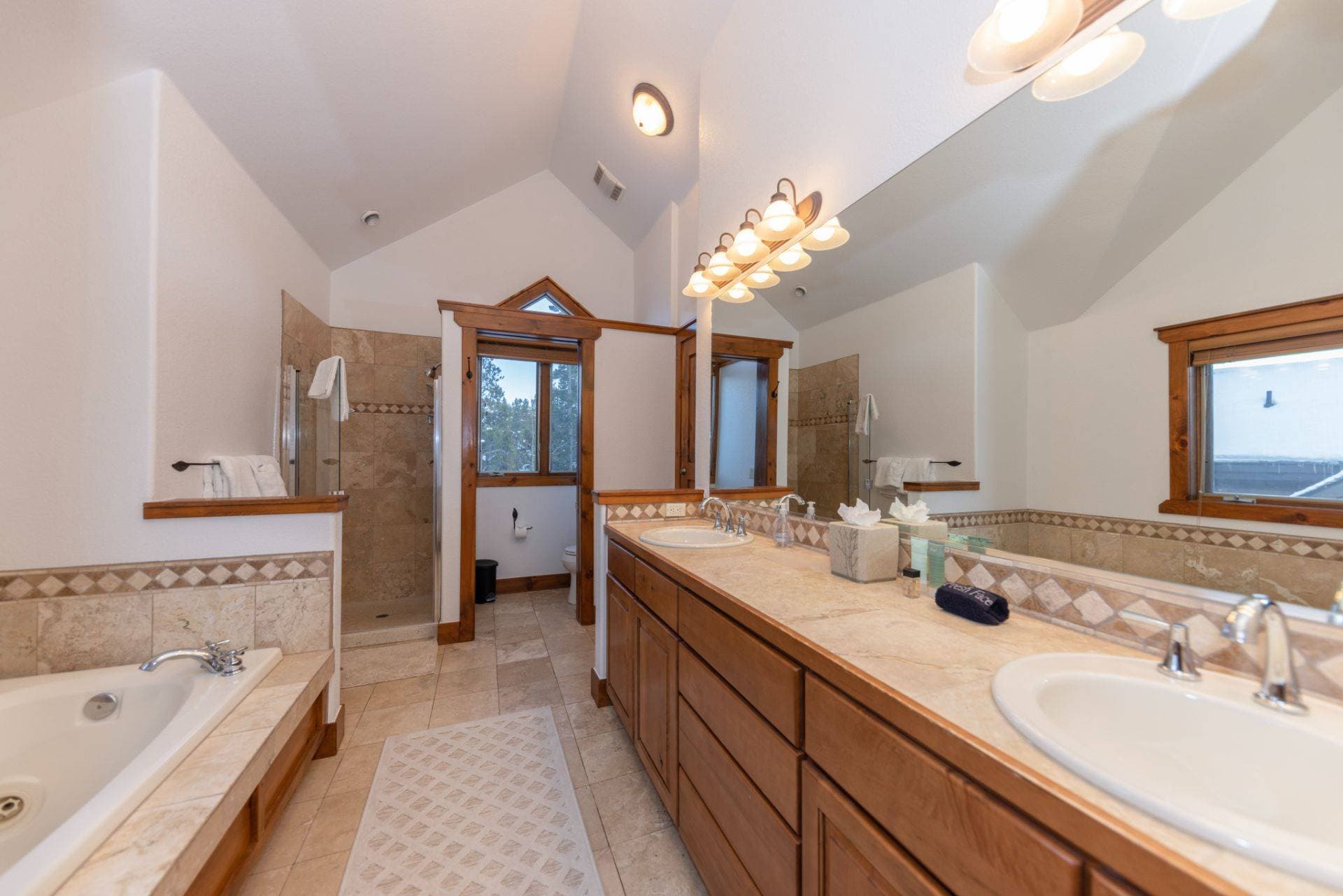 Retreat at Saddlewood - Image 13