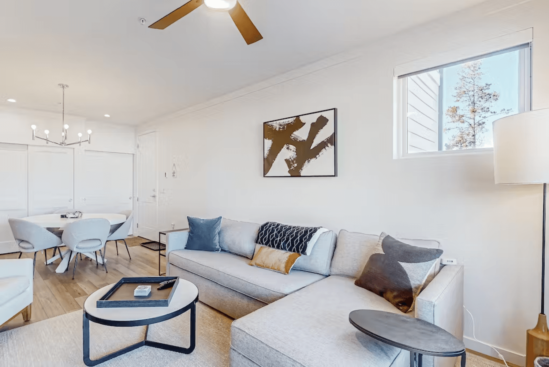 Mellow on Meadow Mile Residence - Image 3