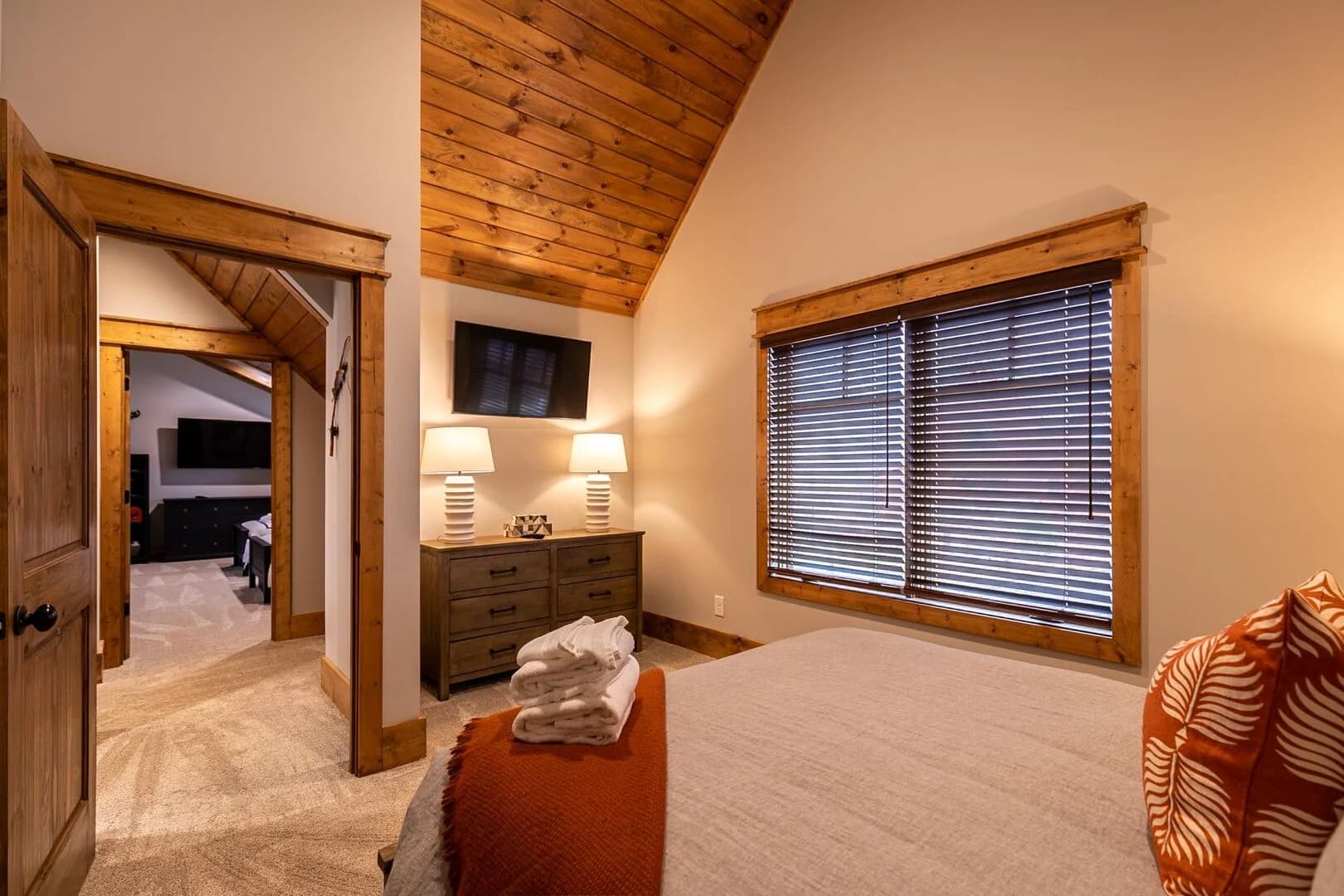 Price Peak - Image 18