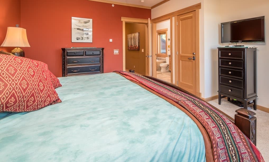 Spanish Peaks #8 - Image 19