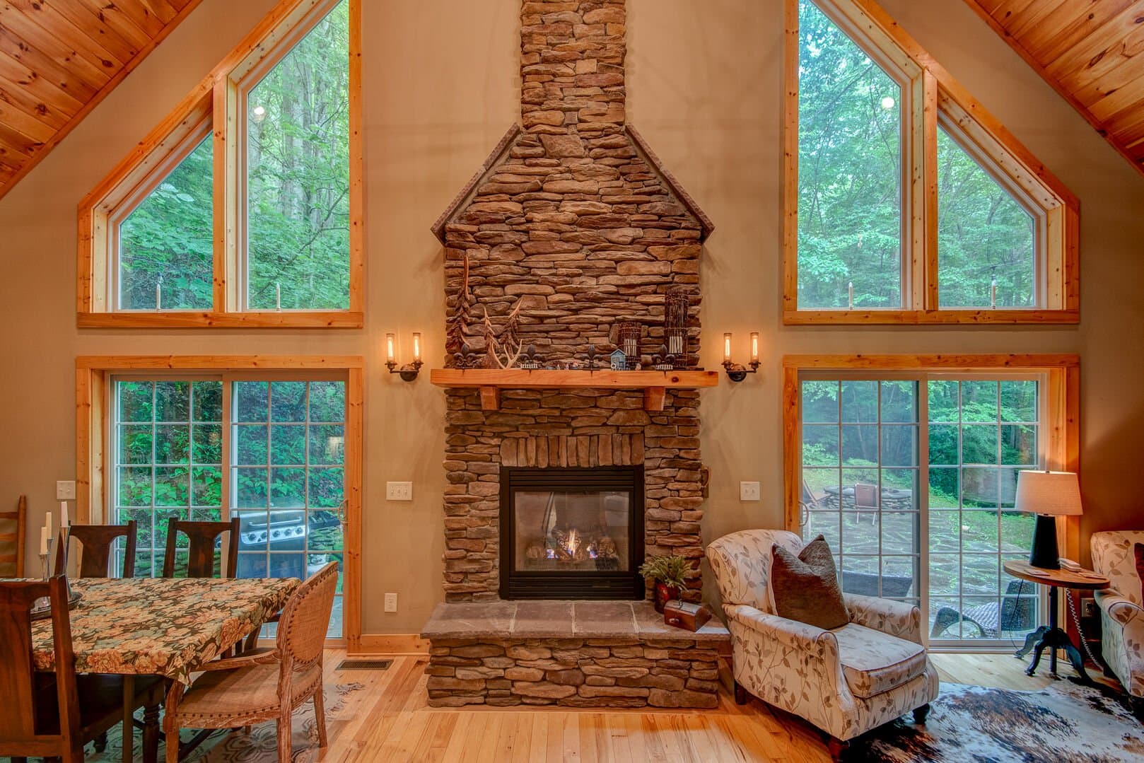 Beech Creek Cabin - Image 6