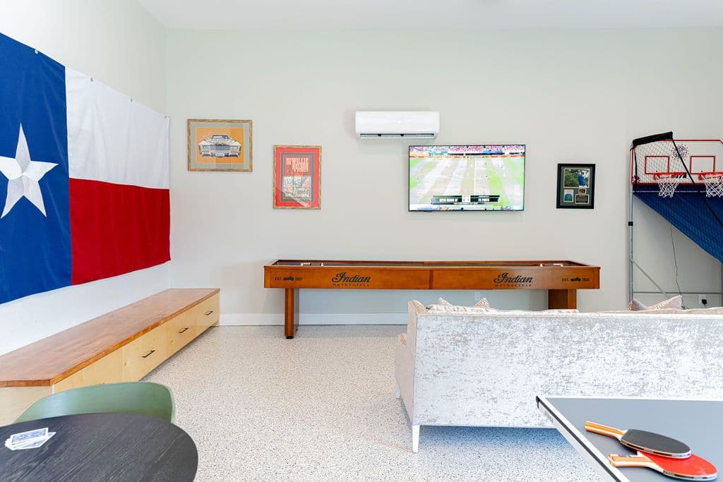 The Owners House - Image 24