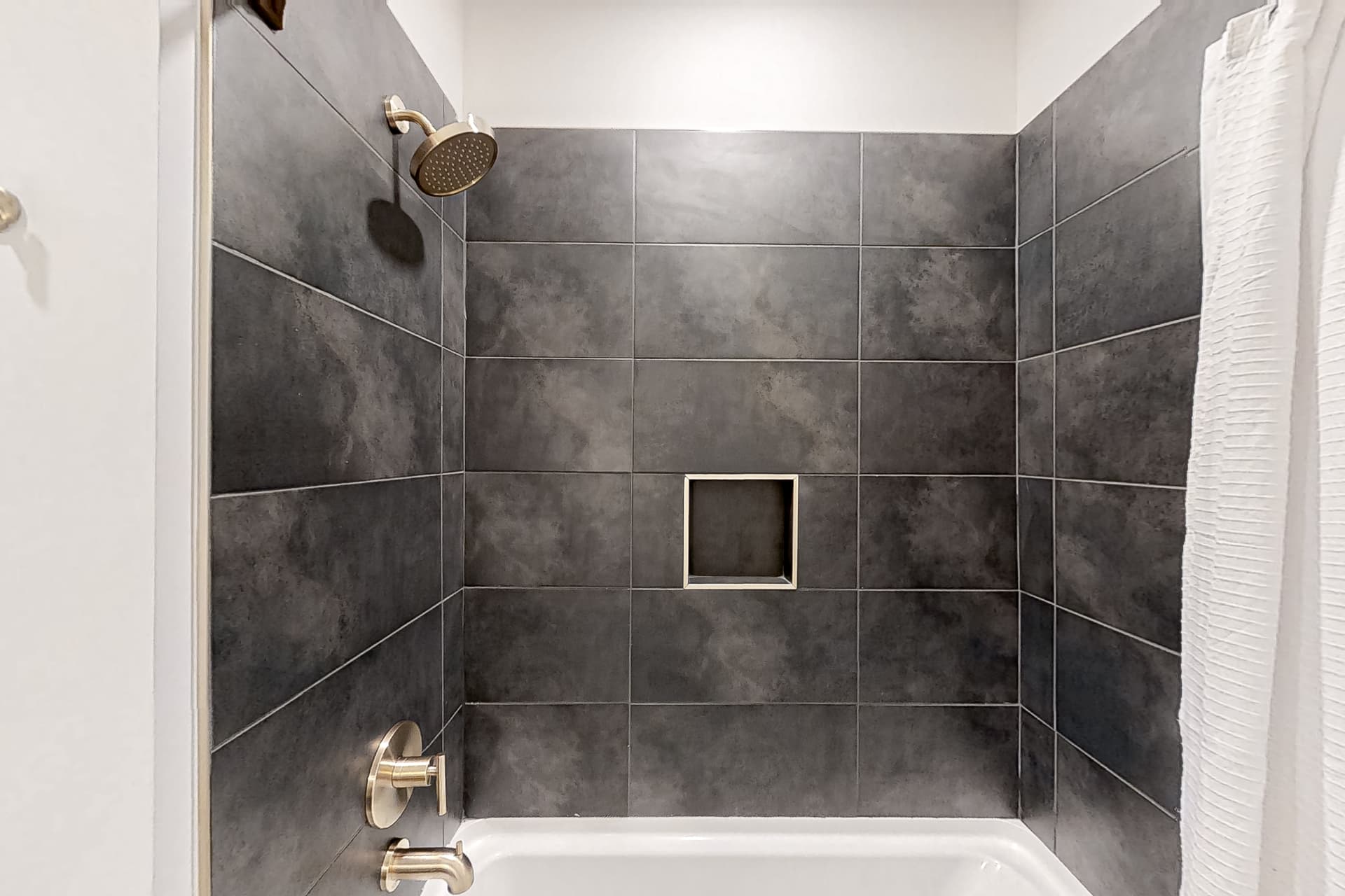 Music City Muze - Image 16