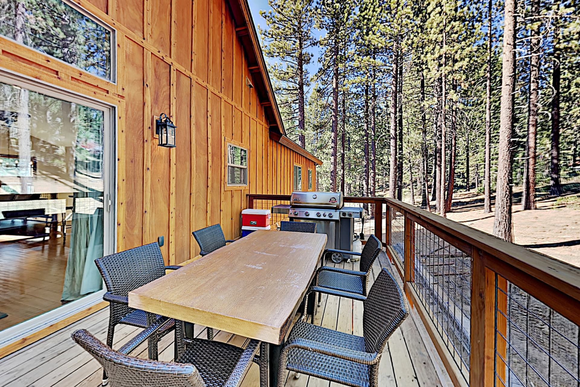 Luxury Mountain Retreat House - Image 6