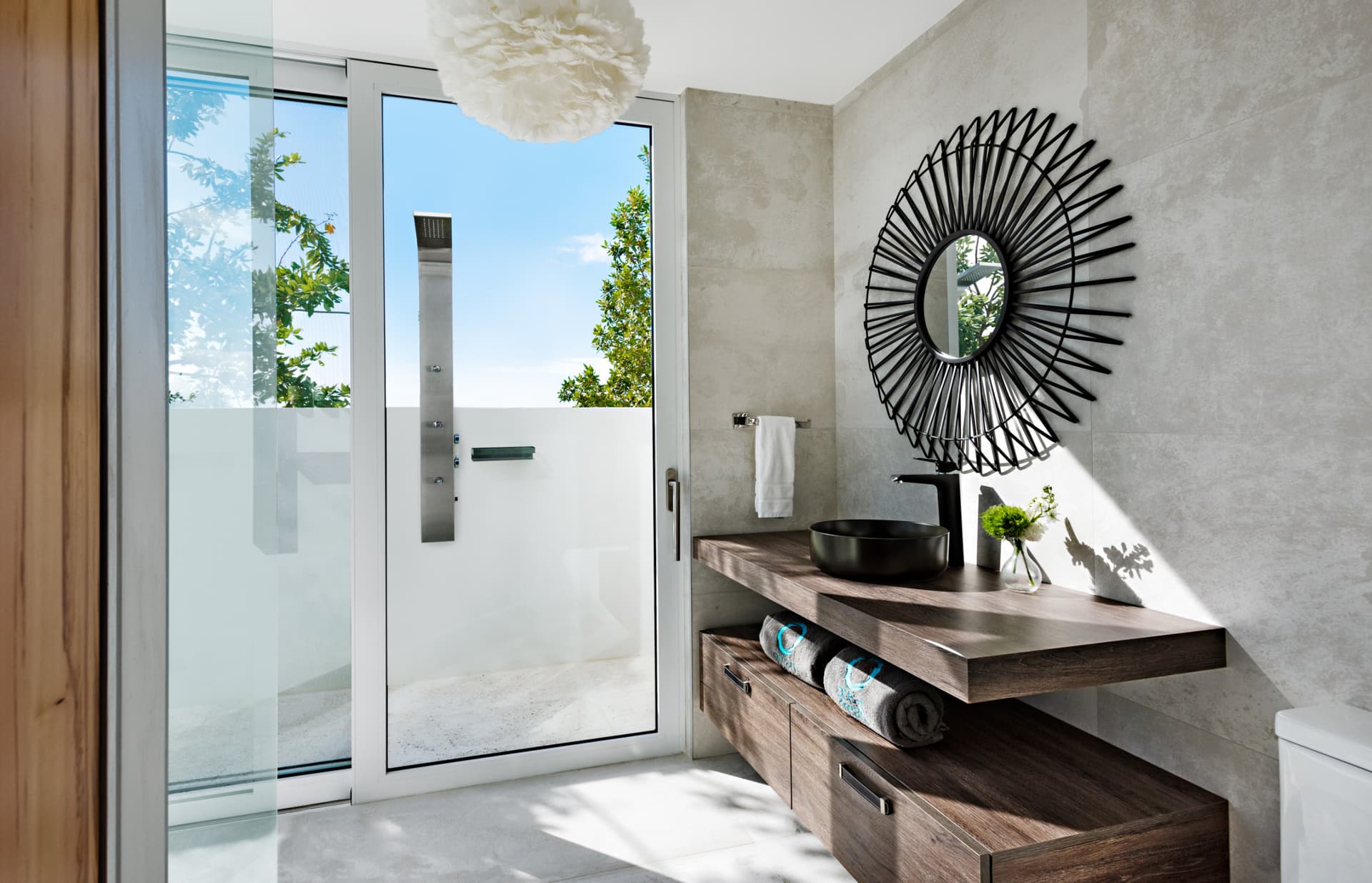 Ocean Dream Studio Blue - Image 3