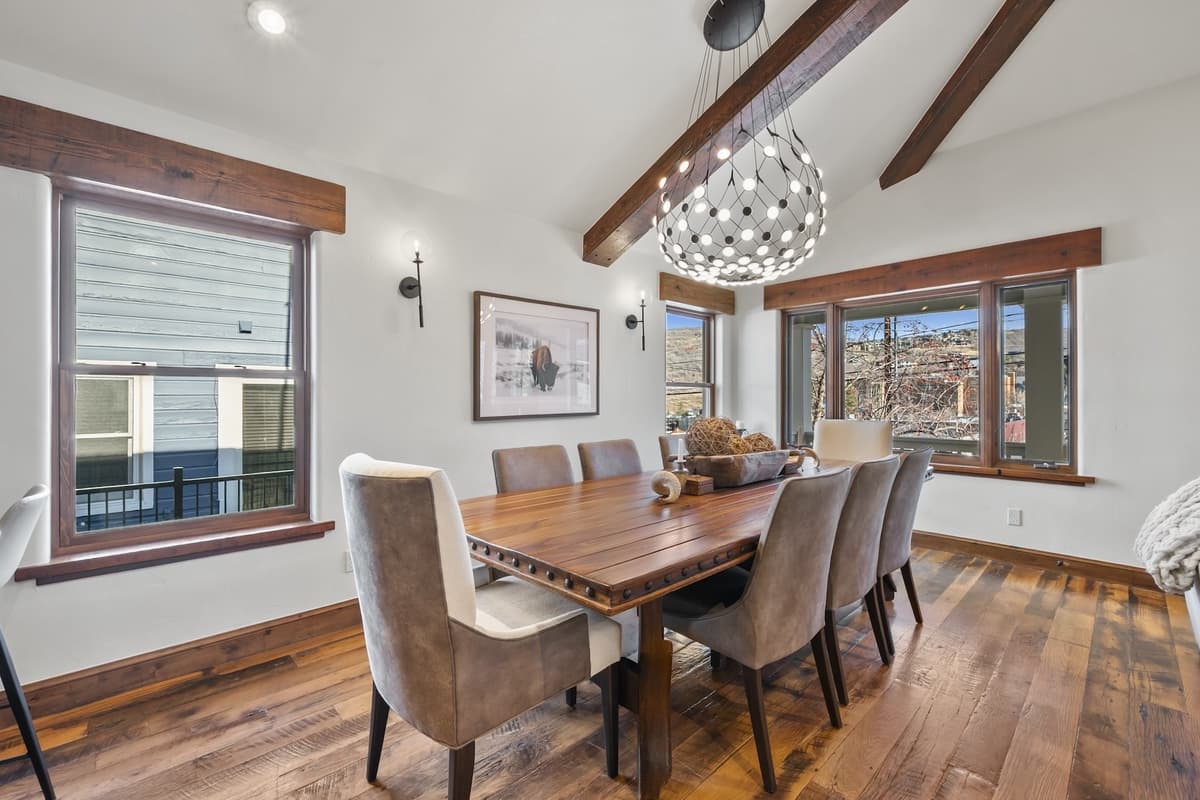 Park Avenue Home - Image 8