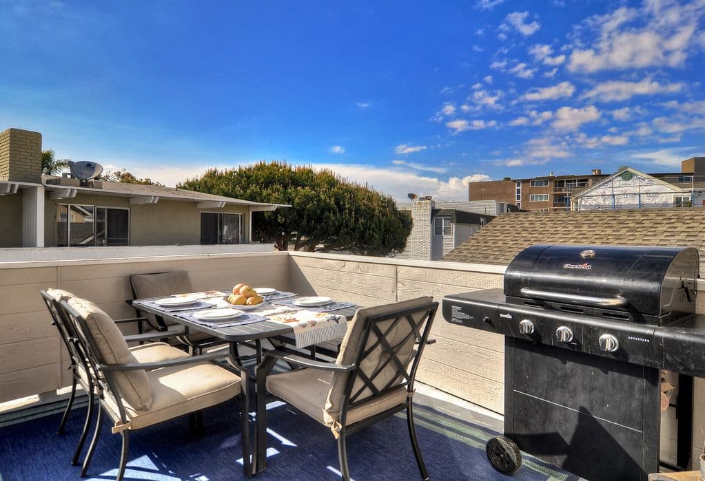 Balboa Peninsula Retreat - Image 18