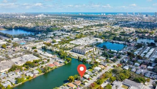 Hallandale Beach Home - Image 27