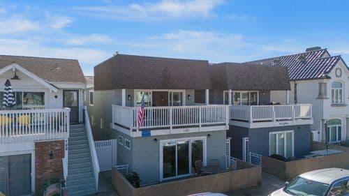 Coastal Breeze Getaway - Image 2