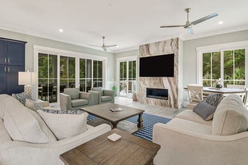 Hickory Retreat - Image 2
