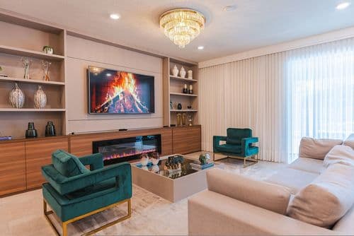 Lelani Home at Windsor Island - Image 1