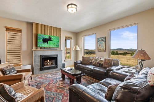 Bear Hollow Village #5639 - Image 1