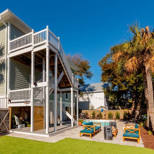 30th Avenue Villa - Image 1