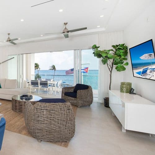 Ocean Whisper Haven - Image 1