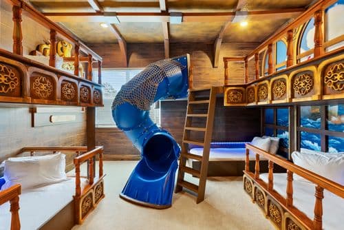 Pirate's Hideaway - Image 2