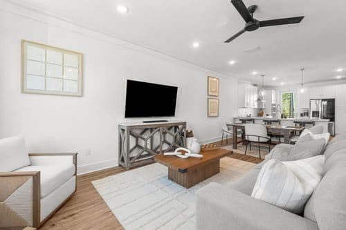 Coastal Allure - Image 2