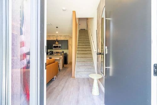 Tranquil Townhouse #3221 - Image 2