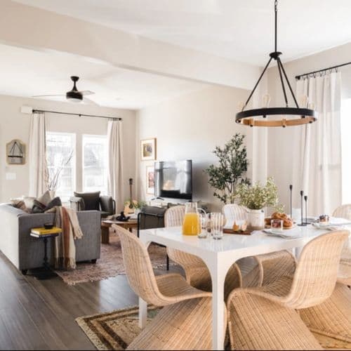 Brooks Home - Image 1
