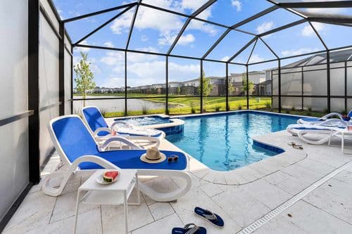 Wondrous Villa - Image 1