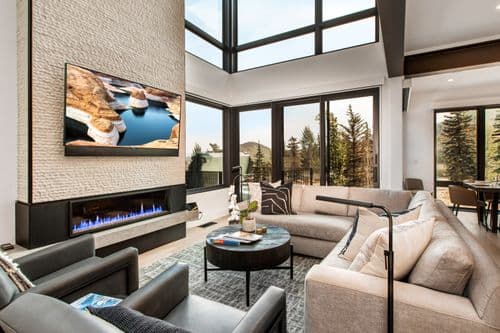 Ridgeline Contemporary - Image 1