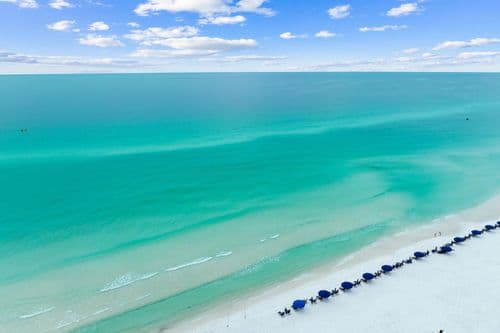 Beachside Haven - Image 52