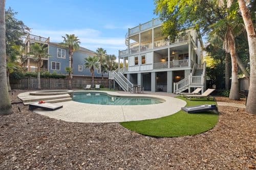Cameron Boulevard #3302 - Image 1