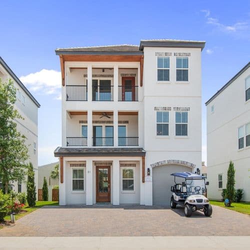 Aqua Luxe Place - Image 1