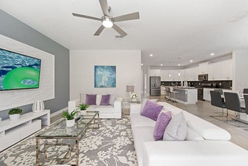 Dashing Family Home - Image 1