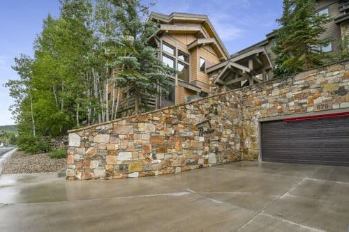Mountain Crest Home - Image 32