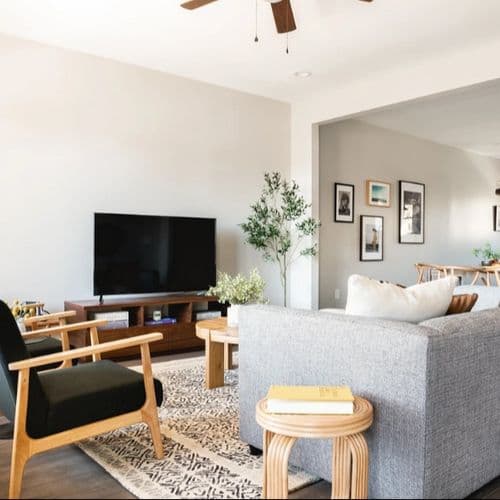 Rhett Residence - Image 1