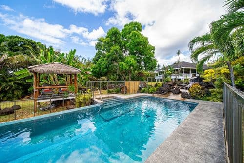 North Shore Tropical Hale - Image 1