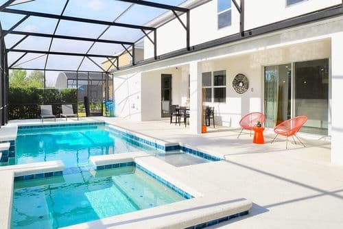 Prime Estate Villa - Image 1