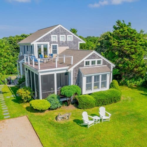 Bay Break - Image 1