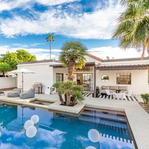 Modern Retreat - Image 1