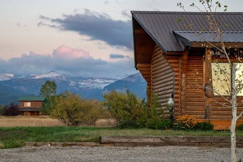 Cabin on Whitney - Image 2