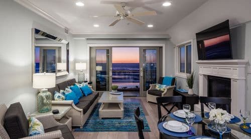 Oceanfront San Juan Penthouse - Image 2