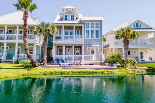 Shore House - Image 1