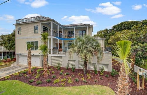 Sunset Breeze Villa - Image 1