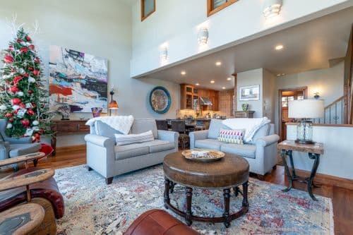 Chalet du Valais at Aspen Ridge - Image 2