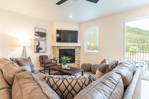 Clearwater Lofts #106 - Image 2