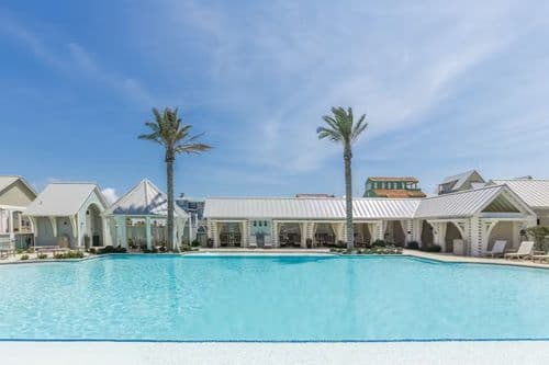 Sleek Beach Home - Image 2