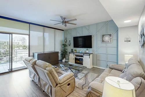 Harbor Residence - Image 1