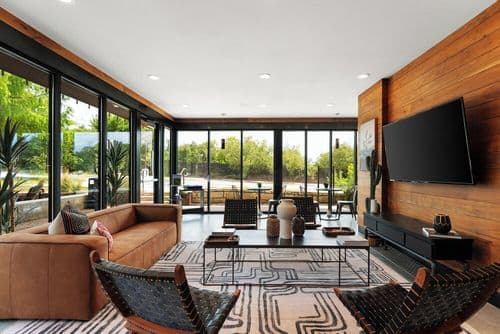Driftway Residence - Image 1