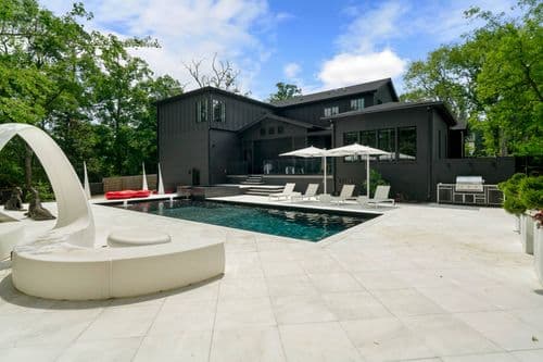 Starburst Estate - Image 1